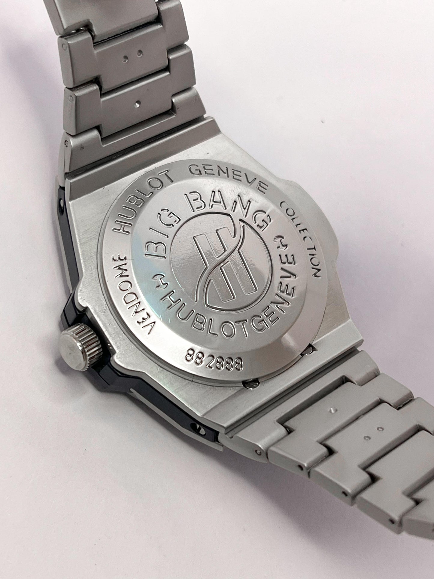 Hublot Big Bang Integral – Green Ceramic 42mm (Model: 451.GX.5220.GX)