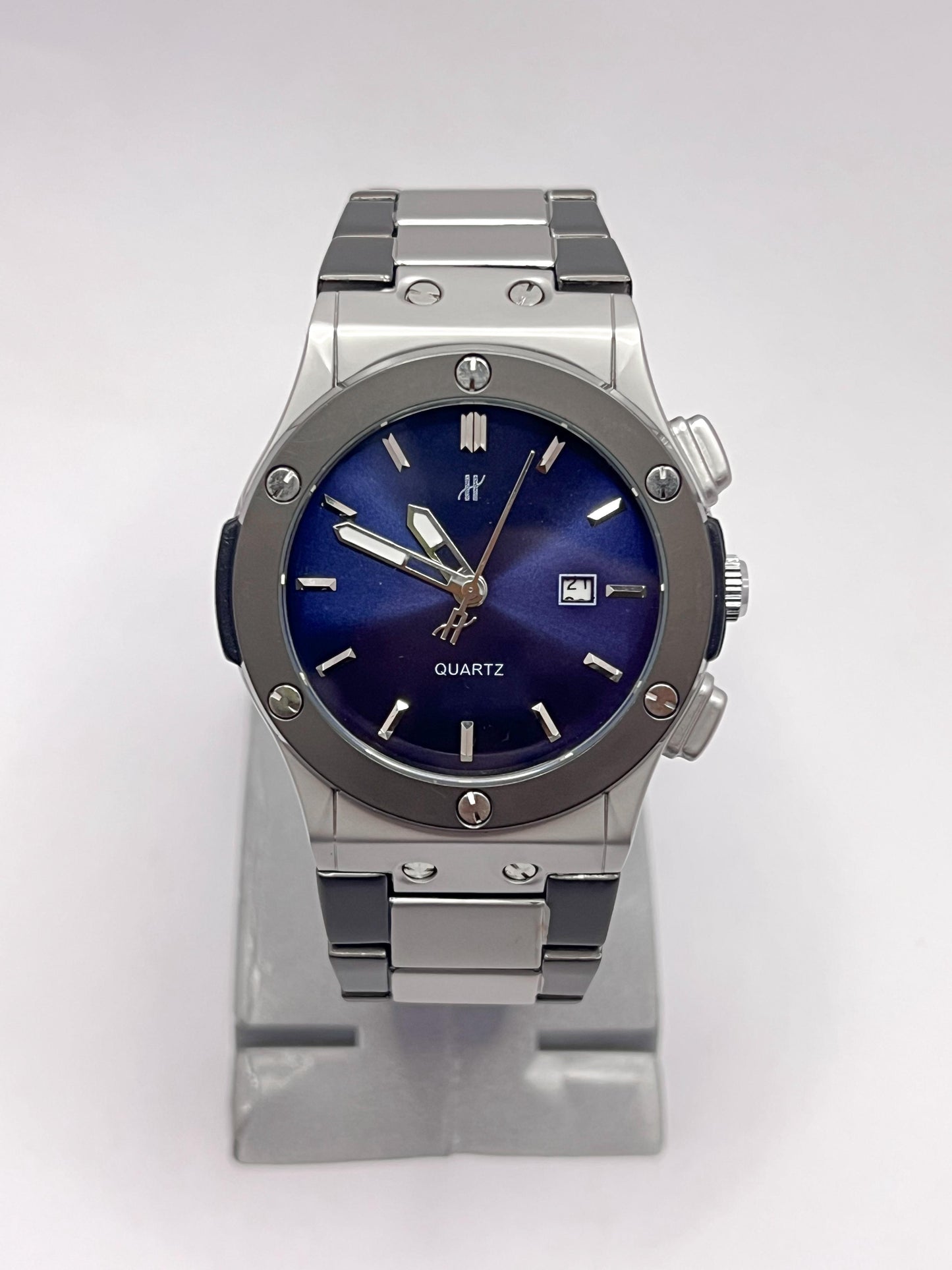 Hublot Classic Fusion Titanium Blue 42 mm (Modle: 542.NX.7170.RX)